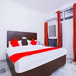 Roomshala 088 Hotel Green Villa Near Anand Vihar